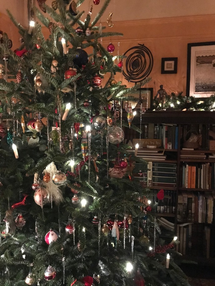 Christmas Tree Bookcase 2
